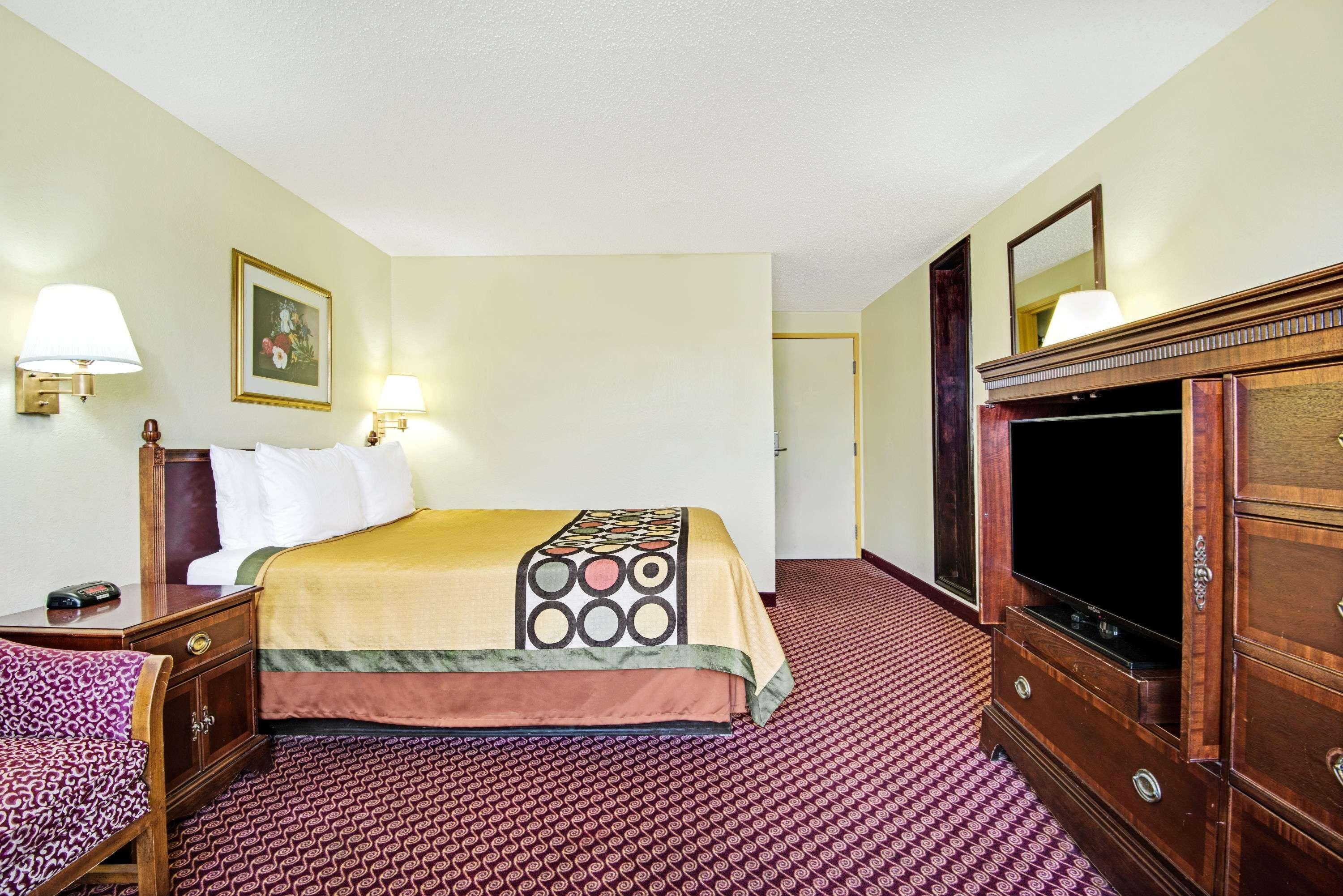Baymont Inn & Suites By Wyndham Liberty Exterior foto